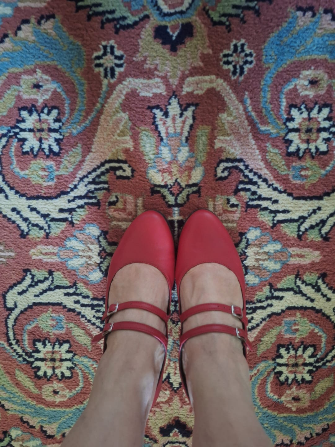 Customer photo review of Tetris Red maryjane in guantino rosso tacco 7 artigianale marchigiana