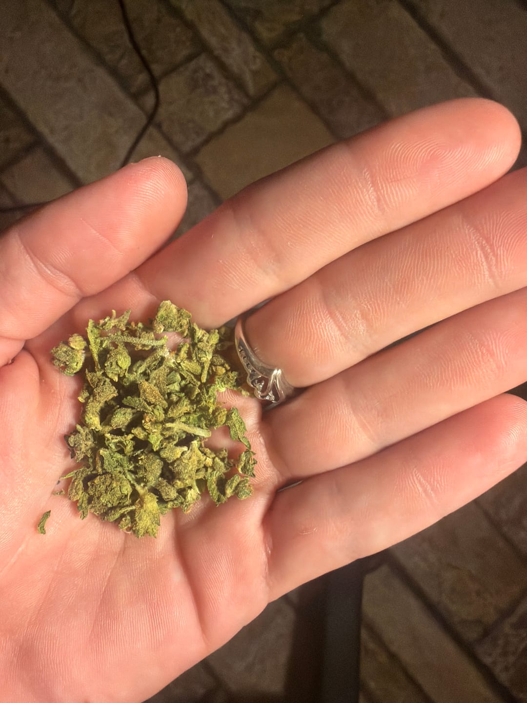 Customer photo review of Puffaroo - Blueberry Headband - 28 Grams - Hybrid