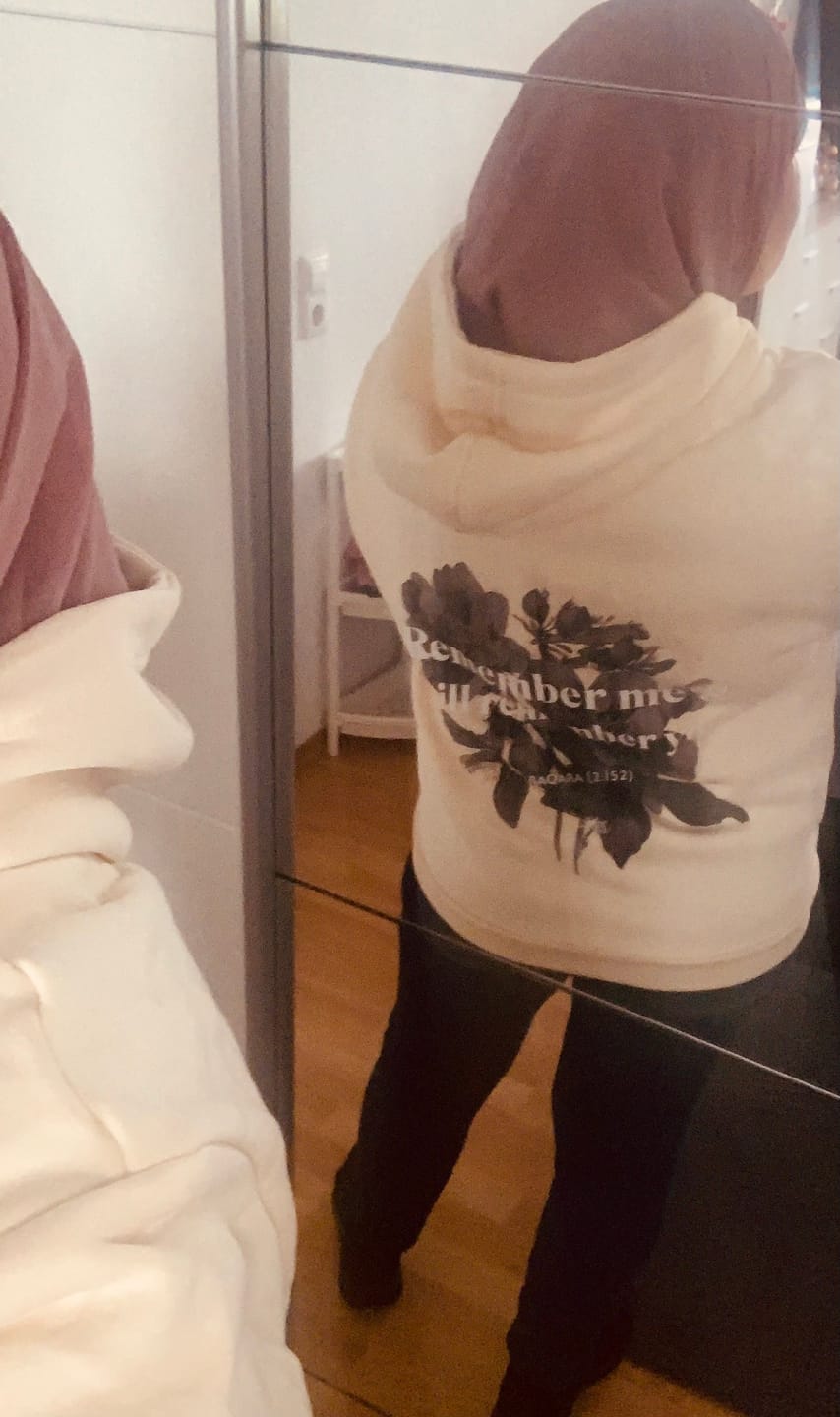 Customer photo review of REMEBER ME Oversized Hoodie