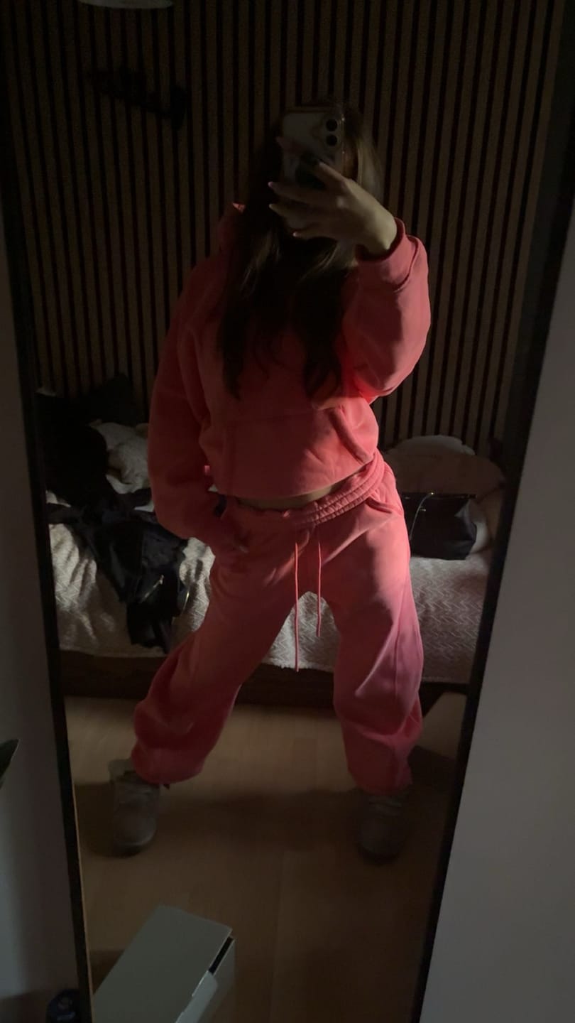 Customer photo review of Soufflé Baggy Hoodie Sets
