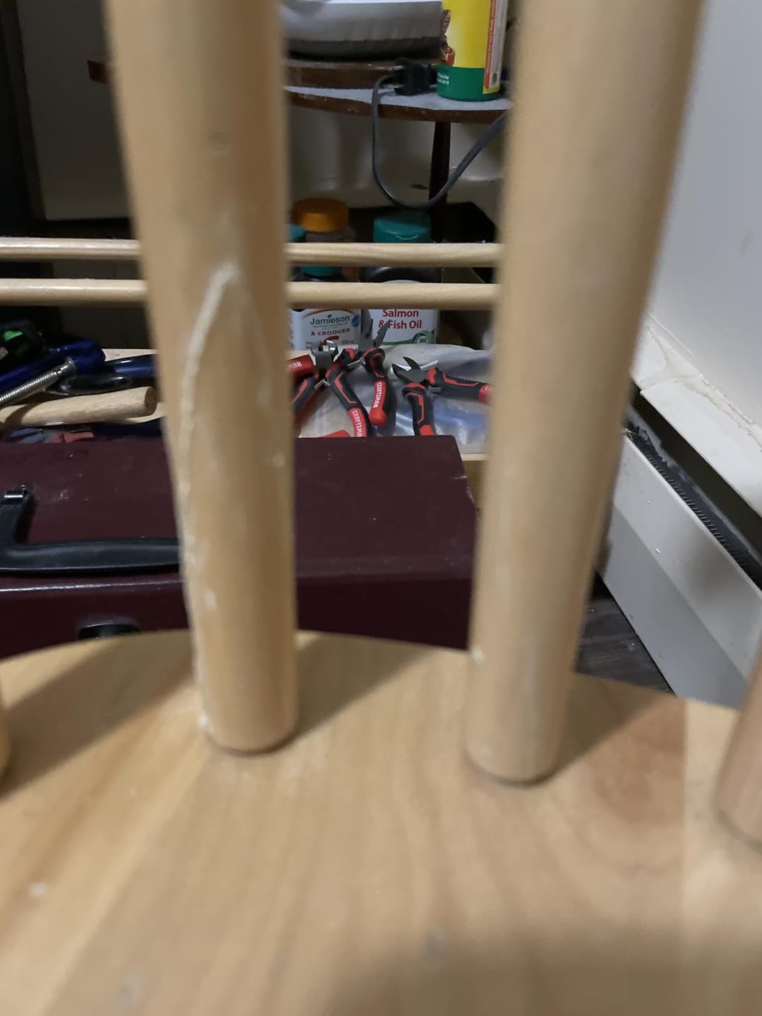 Customer photo review of Mastic à bois Aquelie pour fissures et trous