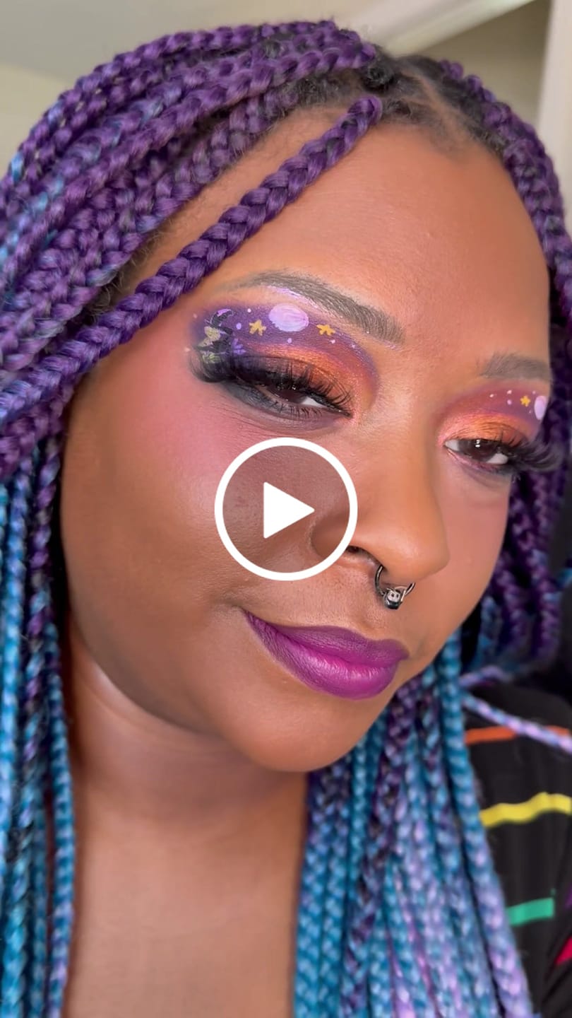 Customer video review of Scary Tale Ending Halloween Palette