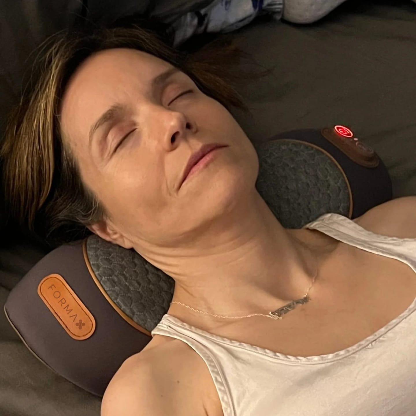 Customer photo review of Forma™ Massagekussen Nek & Rug Bundel