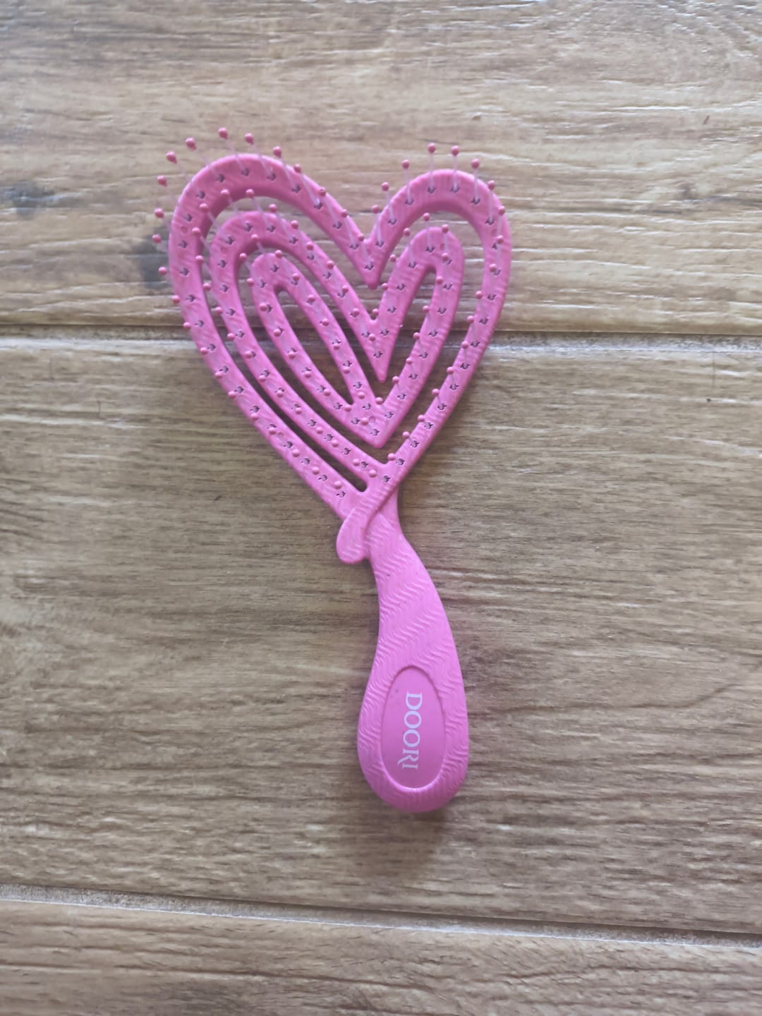 Customer photo review of Четка за коса "Споделено сърце" Doori Cosmetics