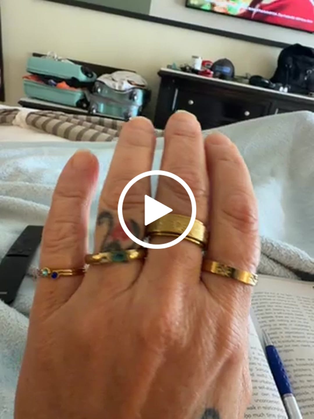 Customer video review of Dainty Birthstone Ring (Bundle)