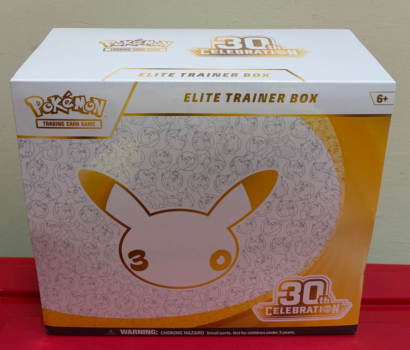 Customer photo review of (PRE ORDER) 30th Celebration Elite Trainer Box