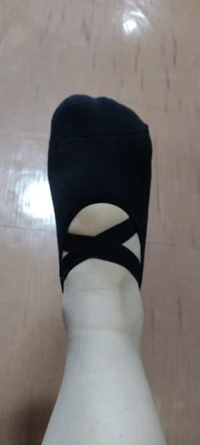 Customer photo review of PILÉA® - Grip Socks