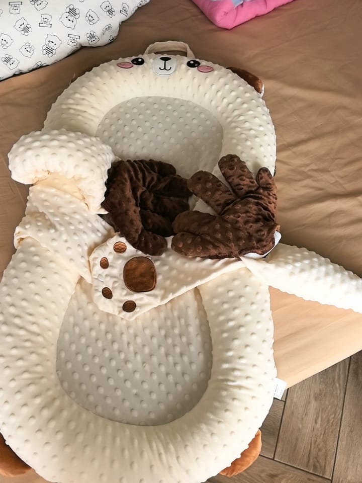 Customer photo review of Patting Animal Baby Nest Pillow
