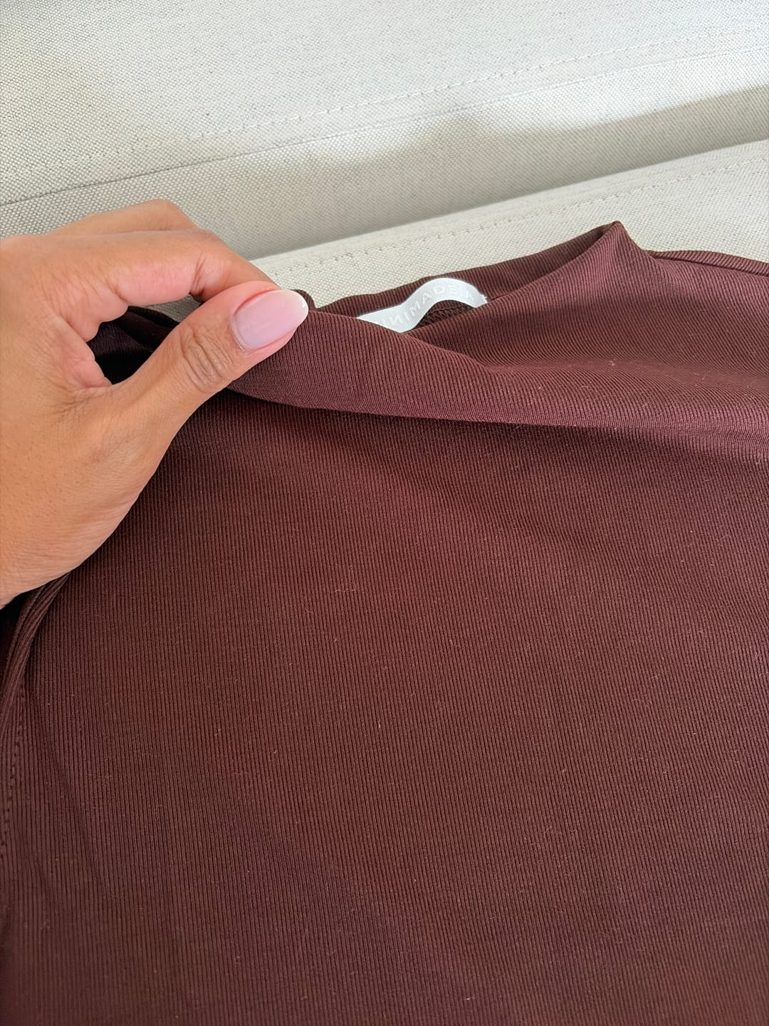 Customer photo review of Regata Hibisco Marrom Escuro