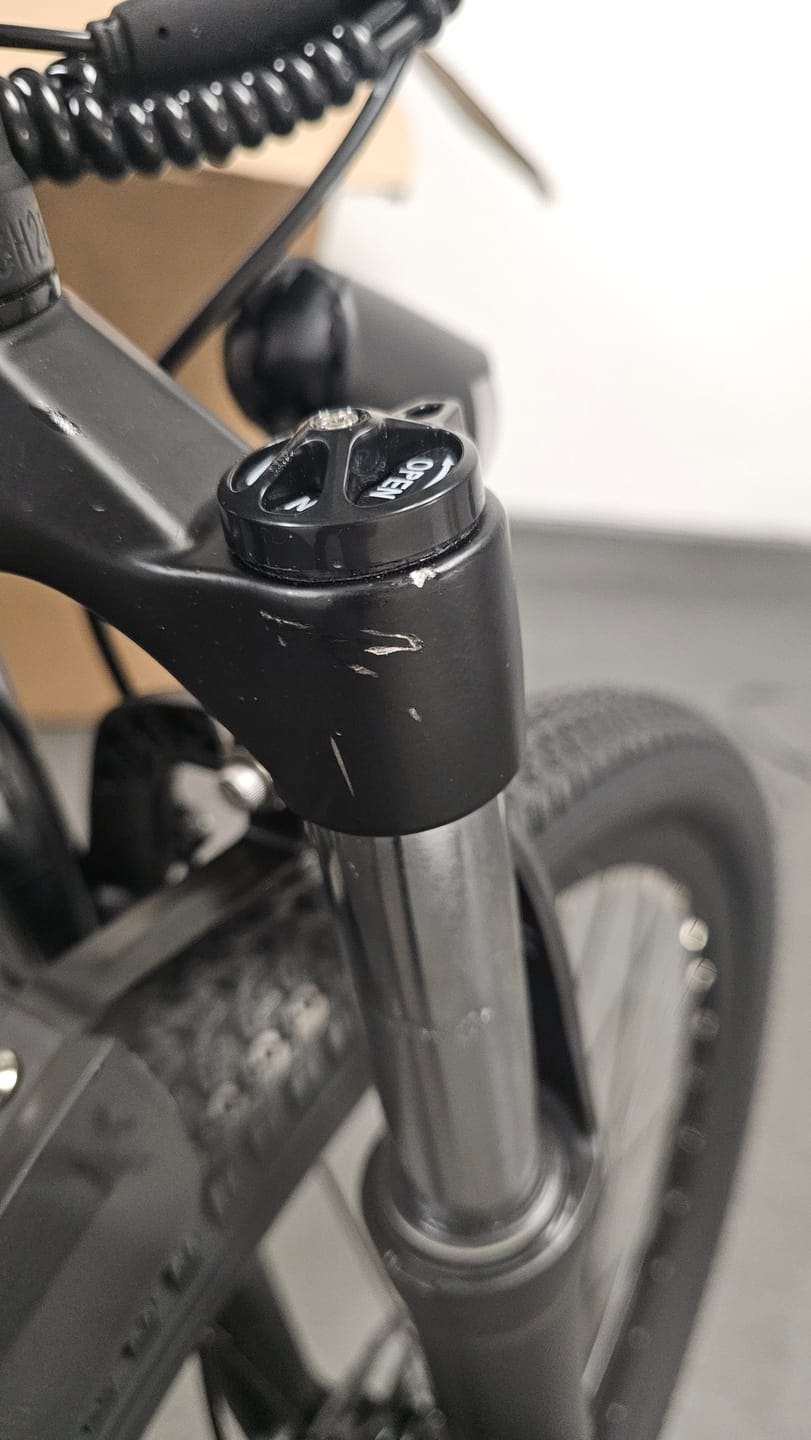 Customer photo review of Cycling Pack(Free gifts with E-bike purchase,includes mudguards,rear rack,and phone holder bag)