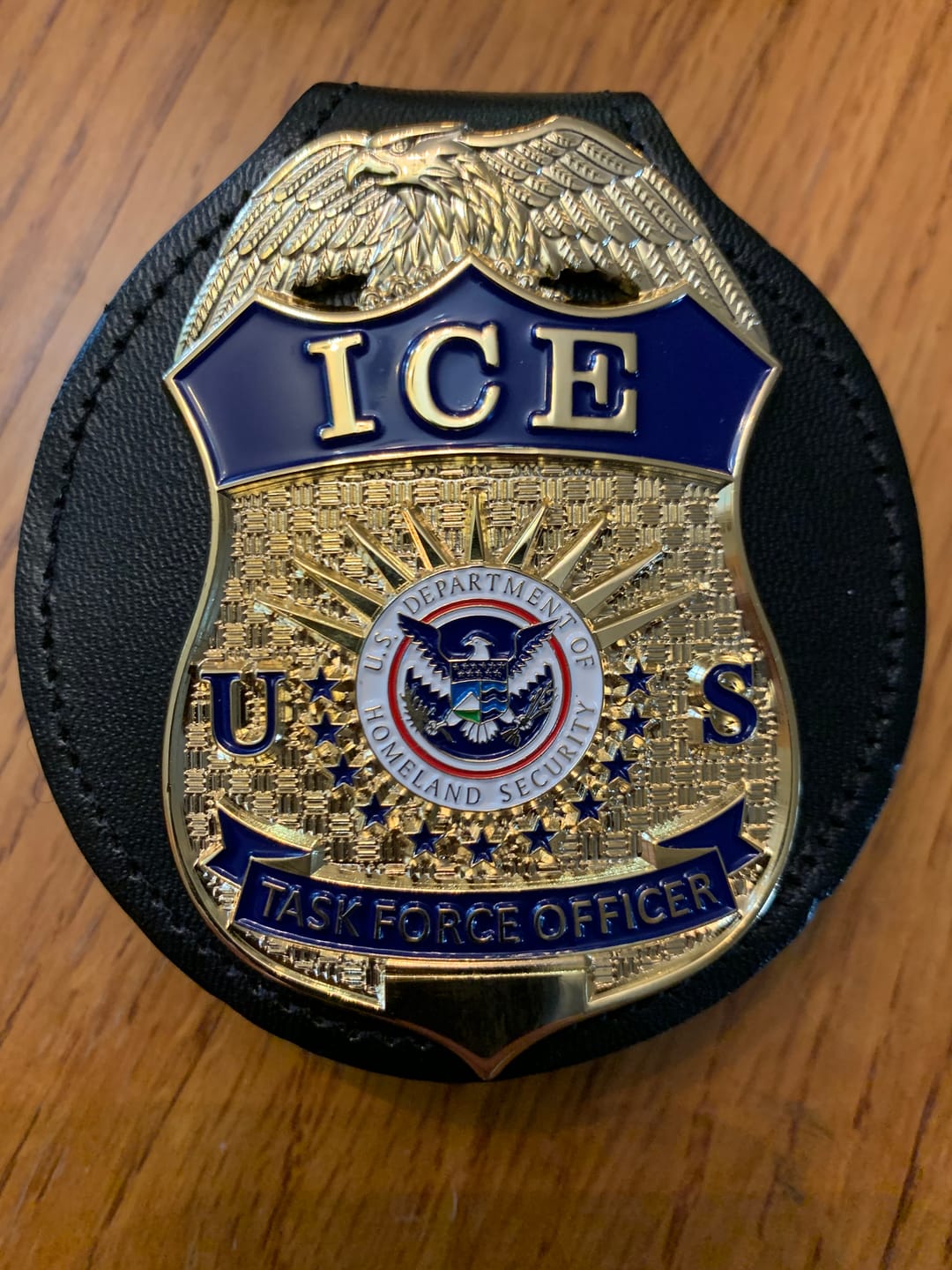 Customer photo review of US ICE TFO Task Force Officer Badge Gold