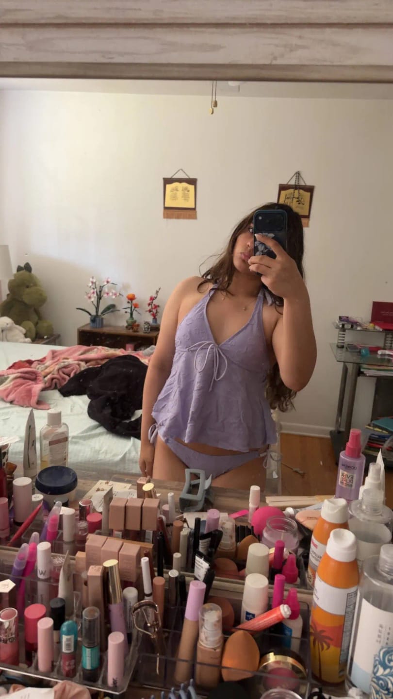Customer photo review of Emoswim - Womens Fashion Tankini Swimsuit Stylish Two-Piece Swimwear Comfortable Beachwear