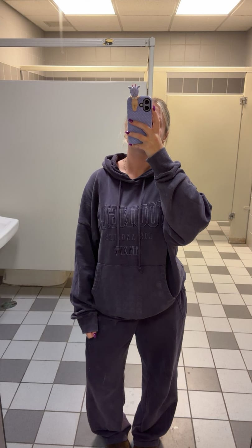 Customer photo review of W542 - Mineral Hoodie