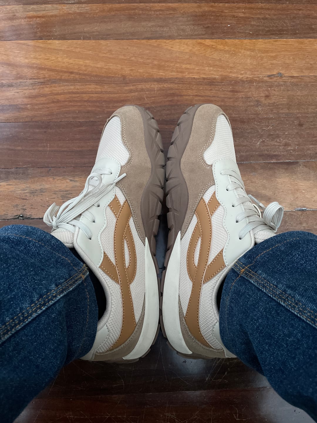 Customer photo review of Hareball - Zapatos De Punta Ancha