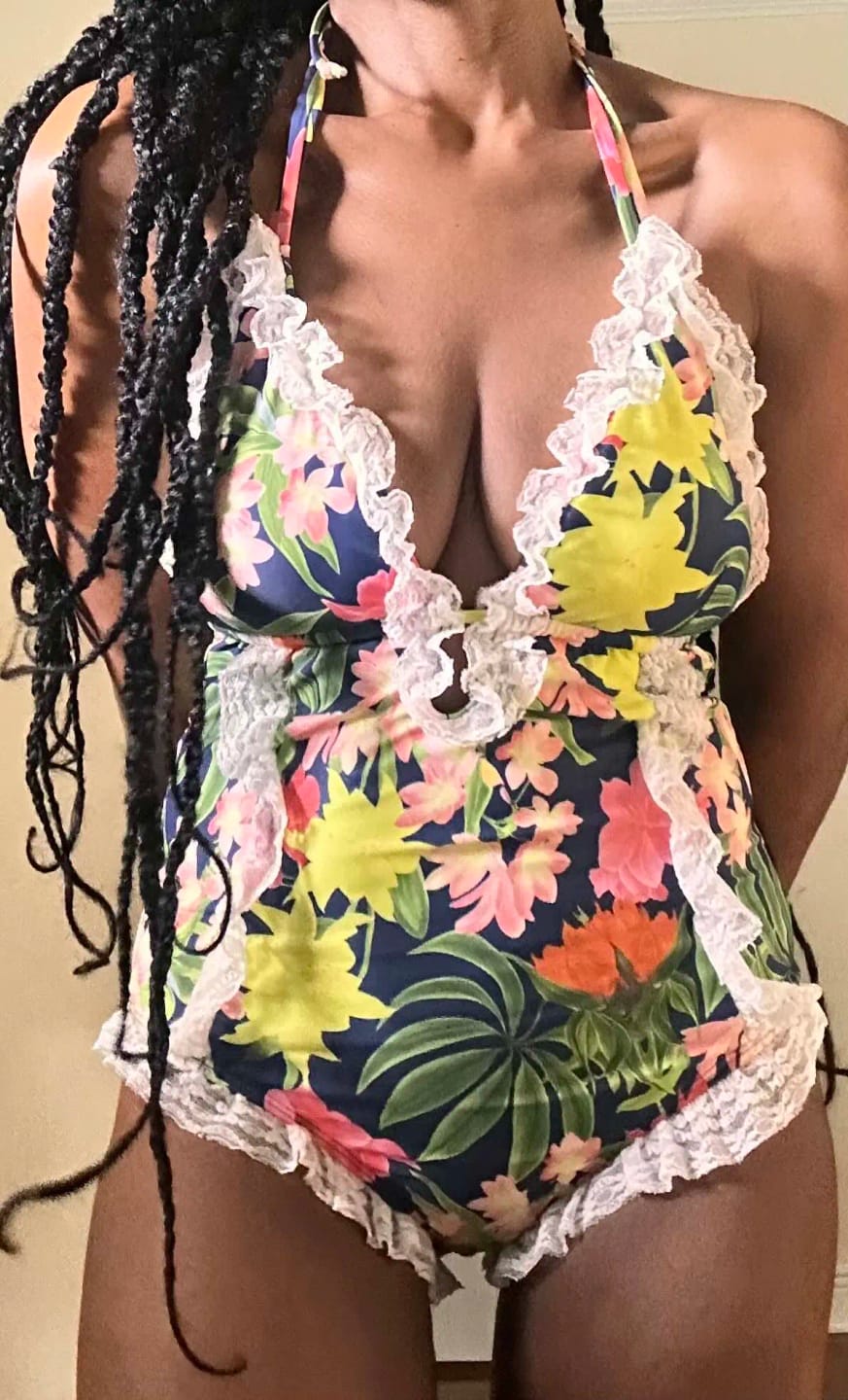 Customer photo review of Emoswim - Womens One Piece Halter V-Neck Printing Lace Adjustable Back Straps Sexy Swimsuit