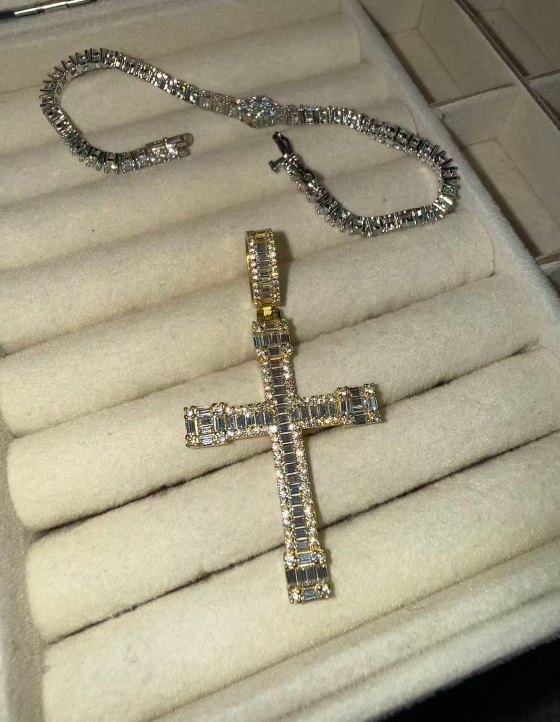 Customer photo review of GL VVS Baguette Moissanite Iced Out Cross Pendant