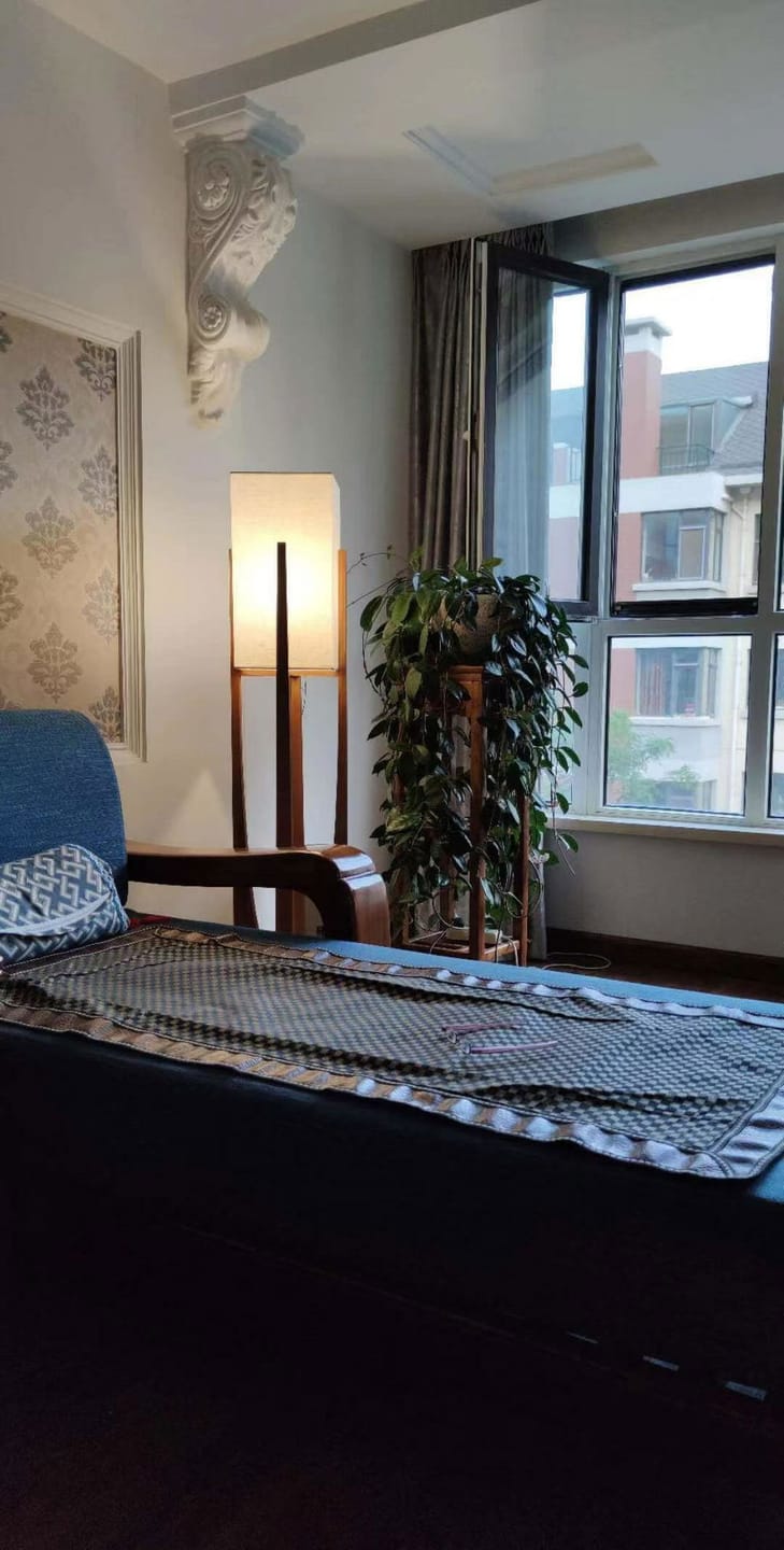 Customer photo review of Ash Wood Floor Lamp, White Fabric Shade, 145 cm, Inline Switch