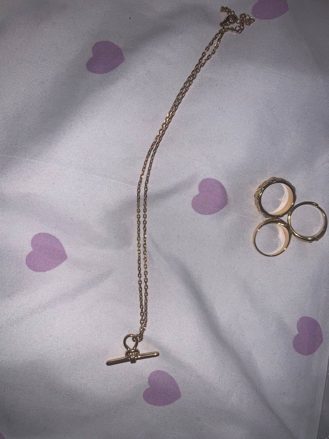 Customer photo review of Cassy Toggle Pendant Necklace