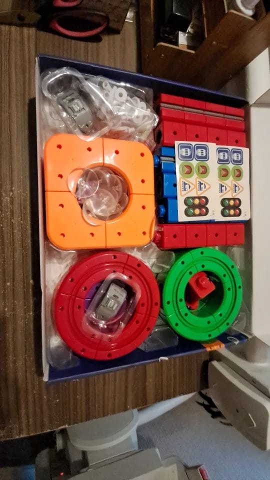 Customer photo review of JUNIOR CIRCUITO MÁGICO