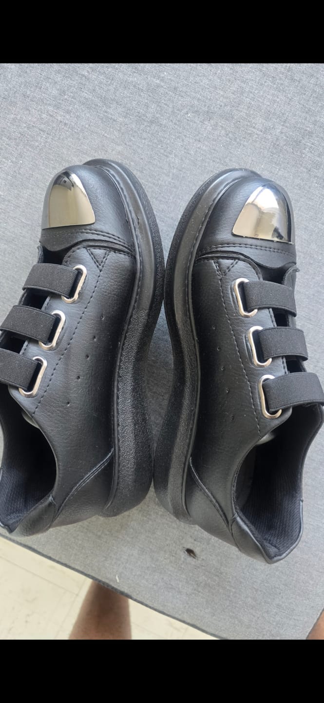Customer photo review of MIRROR All Black