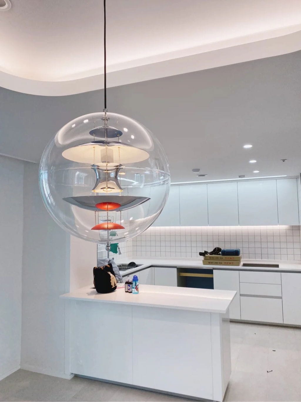 Customer photo review of Clear Acrylic Sphere Pendant Light, 40 cm, Metal Shelves