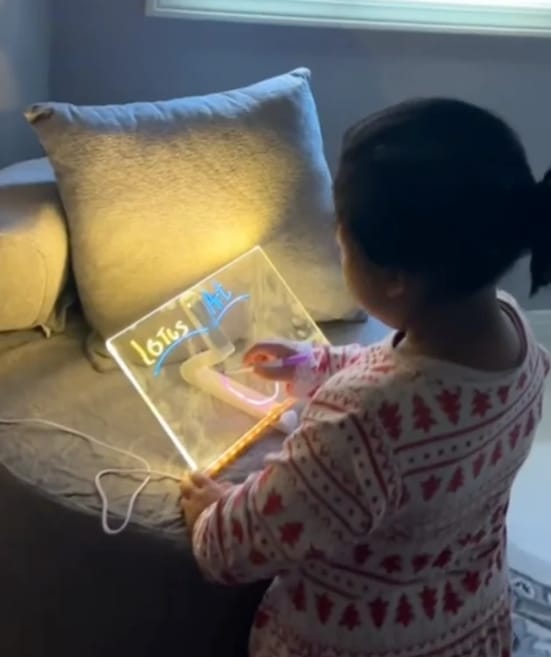 Customer photo review of Pizarra Interactiva Led Lumody™