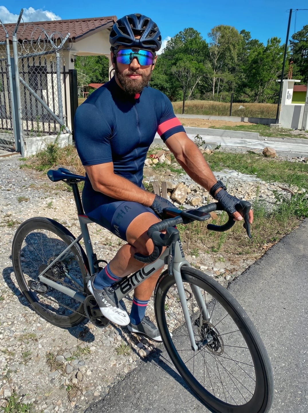 Customer photo review of VYRON® DIAVLO - Cyan Abyss