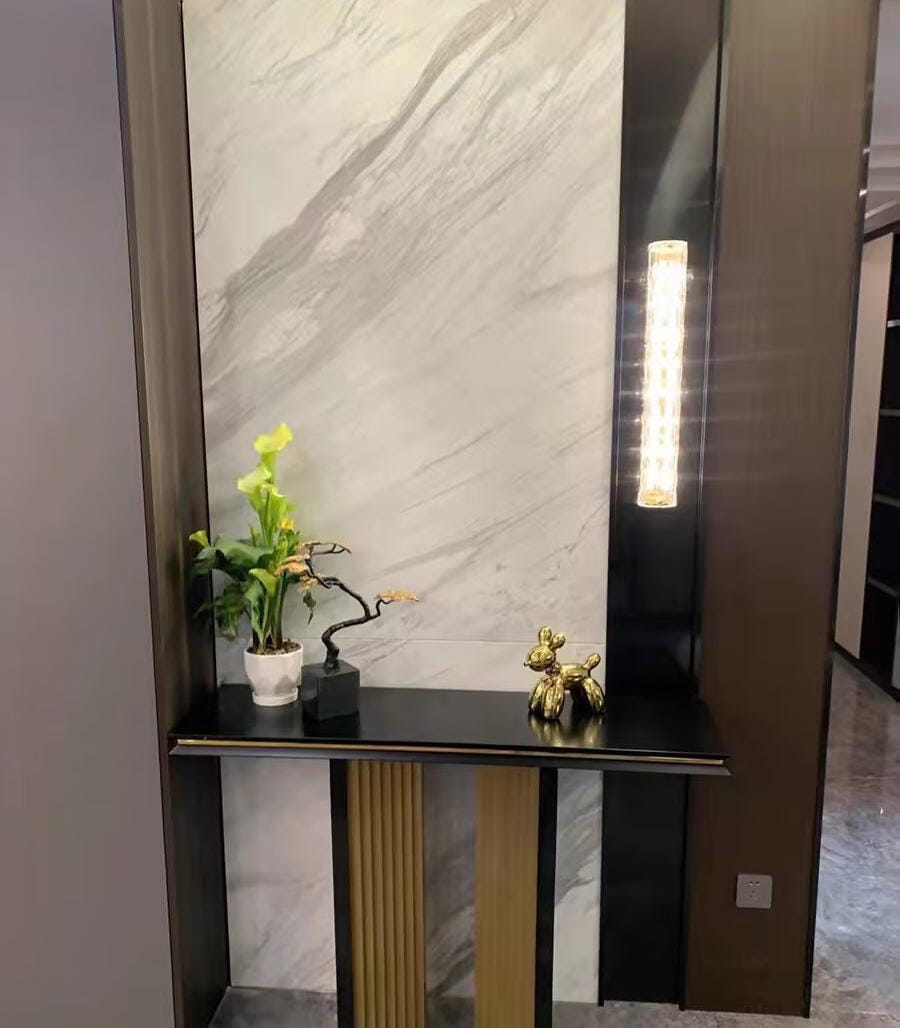 Customer photo review of Brass Wall Light, Clear Textured Glass, Wall Sconce, Integrated LED
