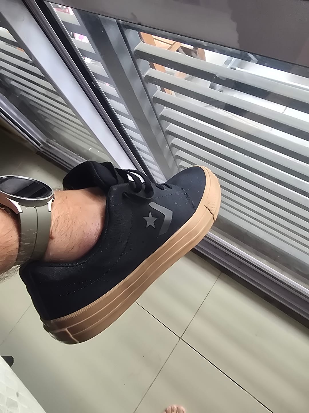 Customer photo review of Zapatillas Converse Day One Classic Negro Marron