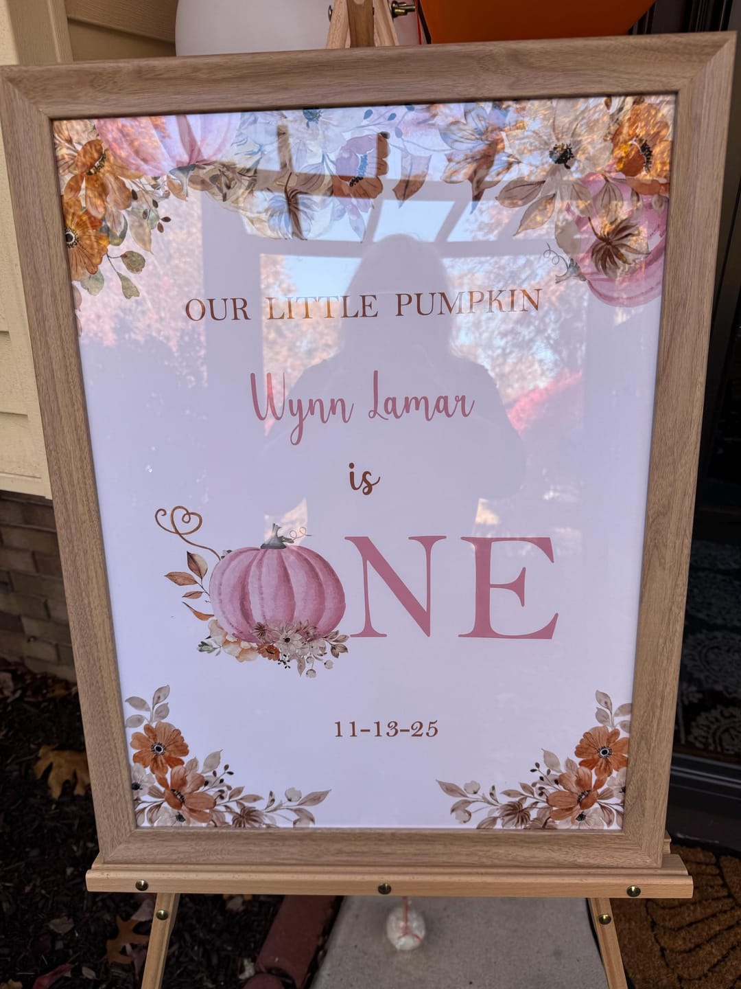 Customer photo review of Little Pumpkin Birthday Welcome Sign