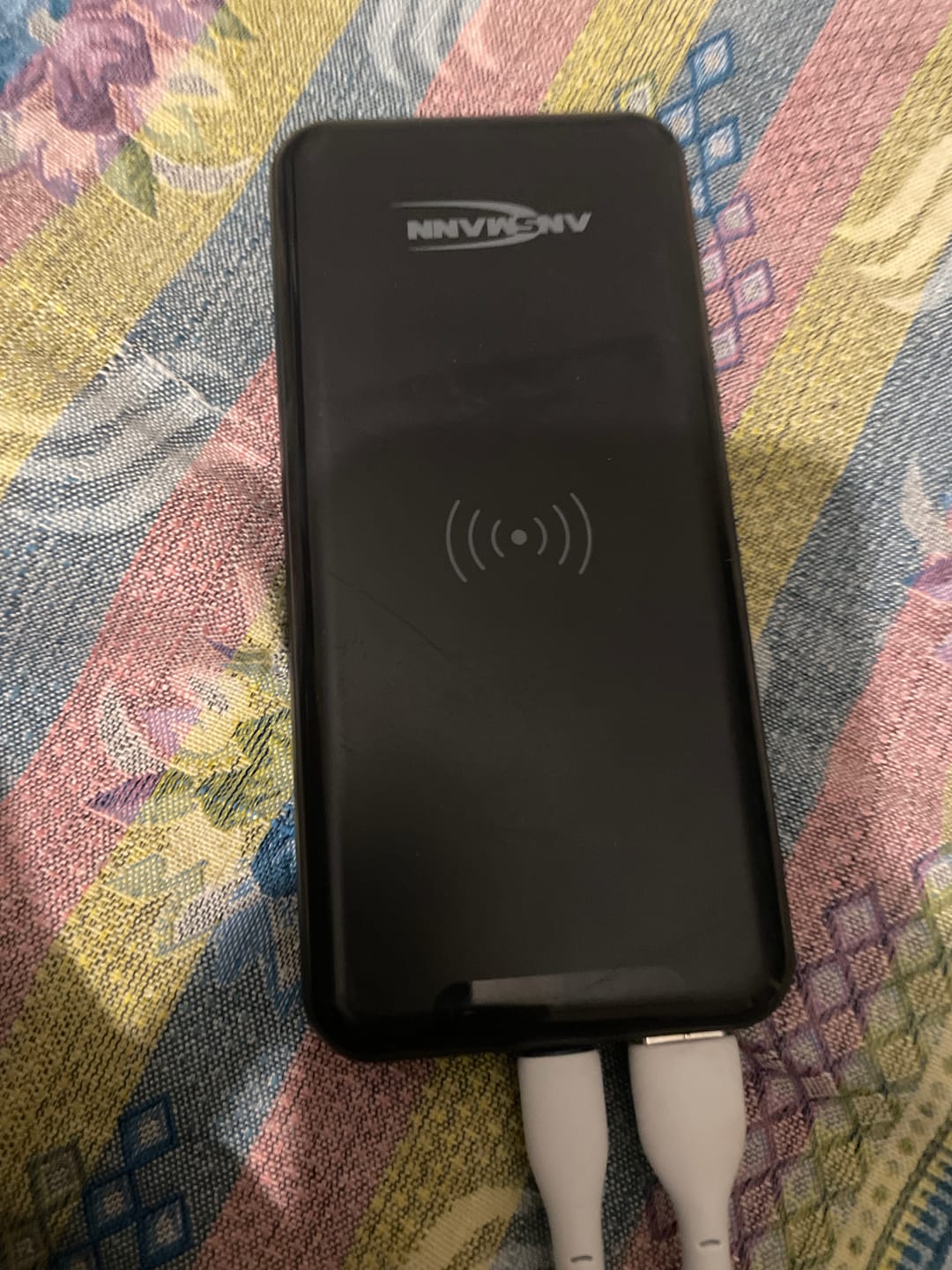 Customer photo review of ANSMANN 10,000mAH 10W Wireless Powerbank - German Lot