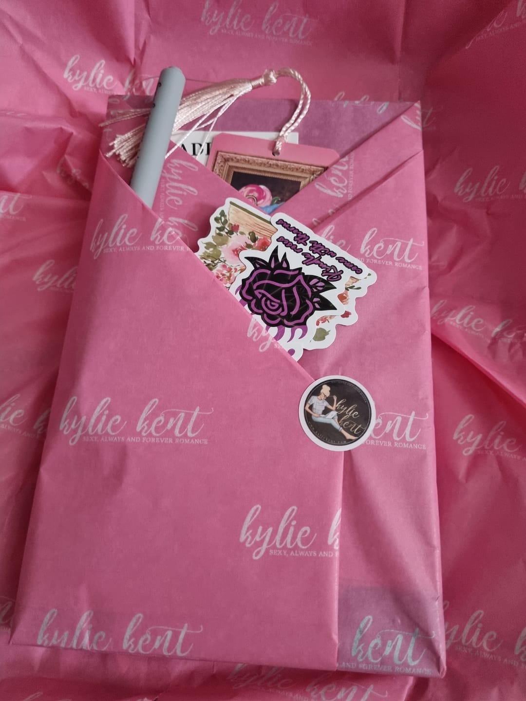 Customer photo review of Blind Date With A Book