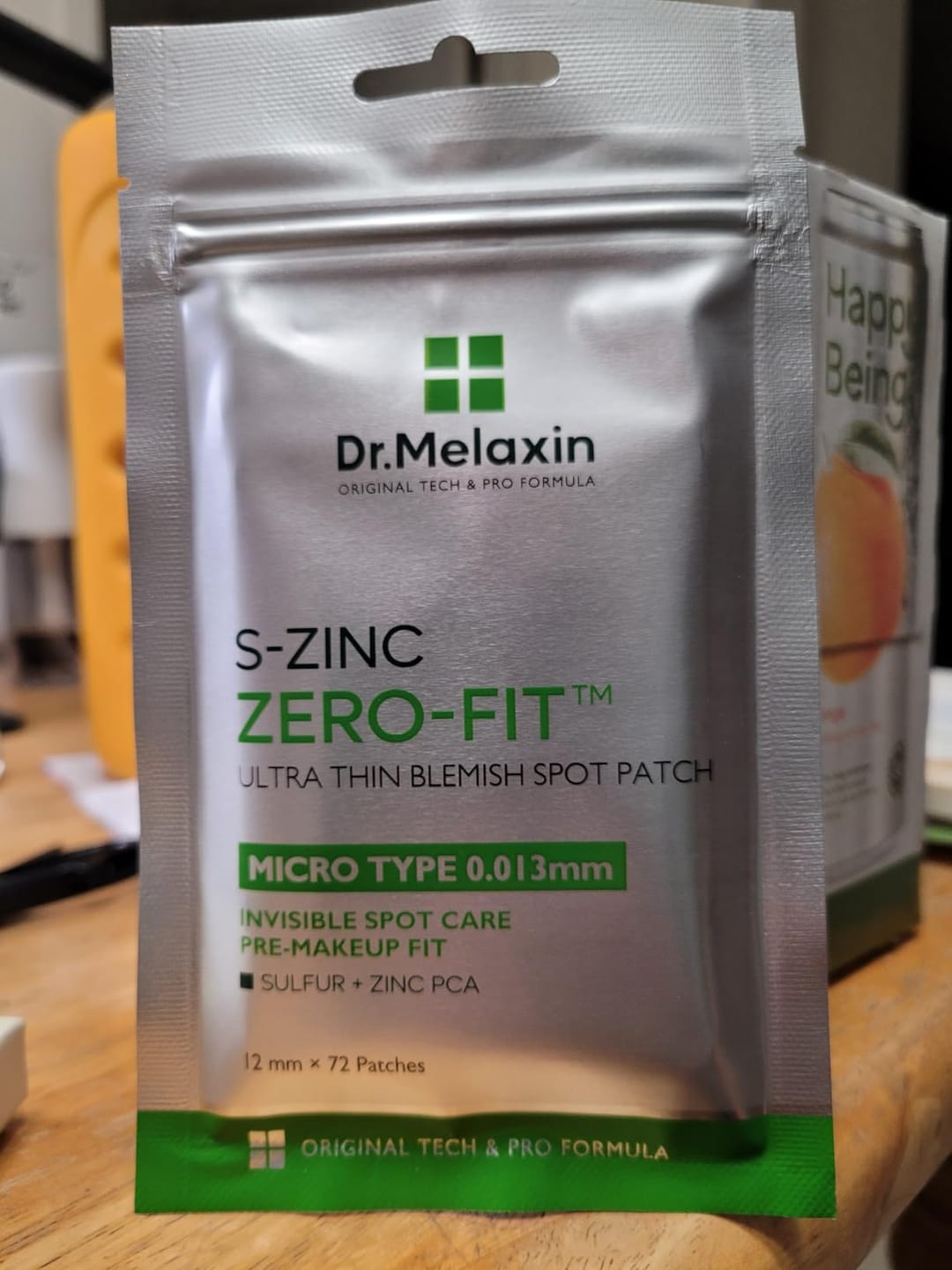 Customer photo review of Zero-Fit Korean Pimple Patch Duo