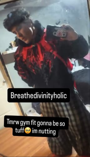 Customer photo review of Vindicator Tarnished Cargo Oversized Zip-up Hoodie [NIGHTMARE]