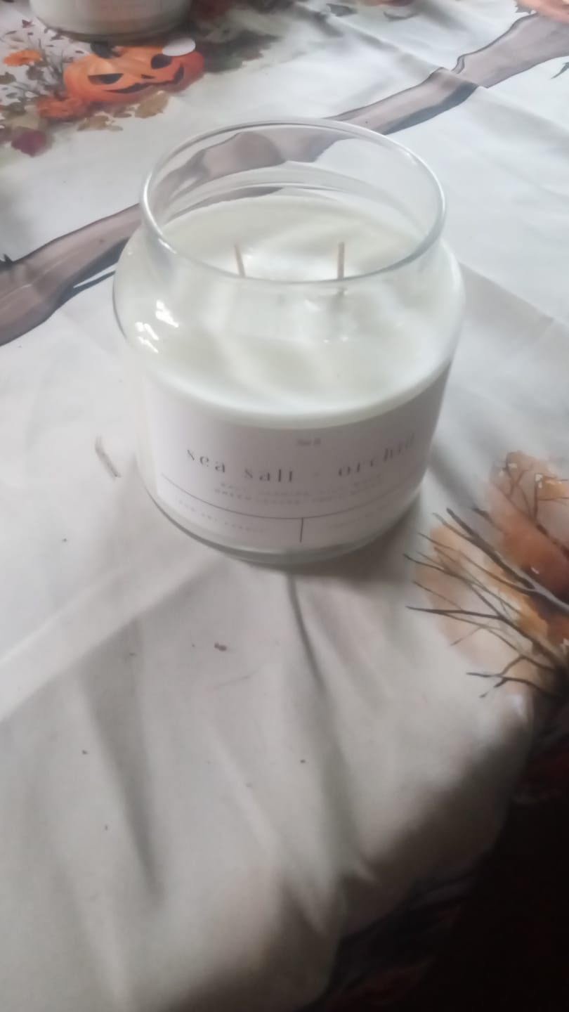 Customer photo review of Sea Salt + Orchid 22 oz Glass Candle