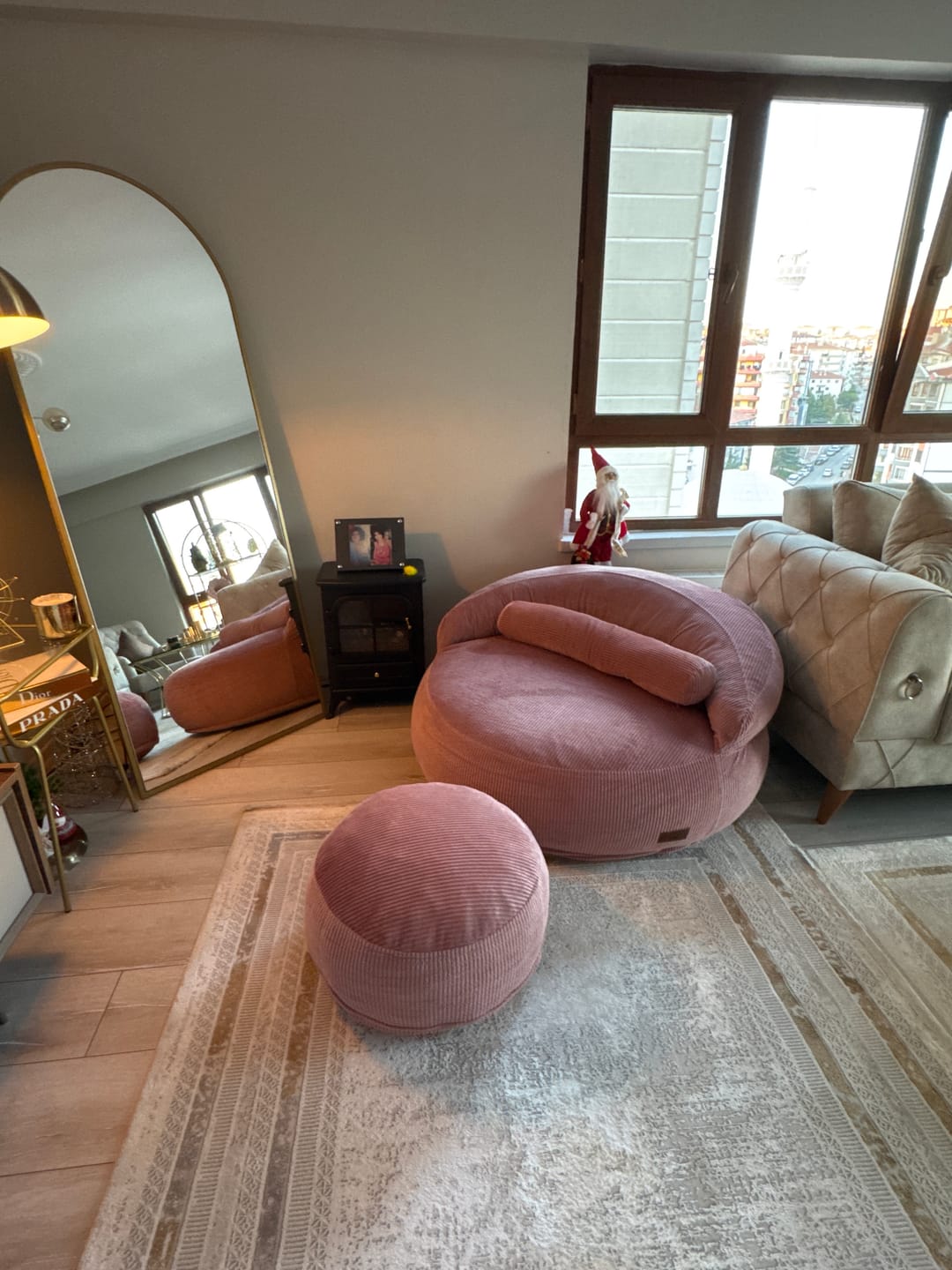 Customer photo review of Felix XL Puf Alabalık Pembe
