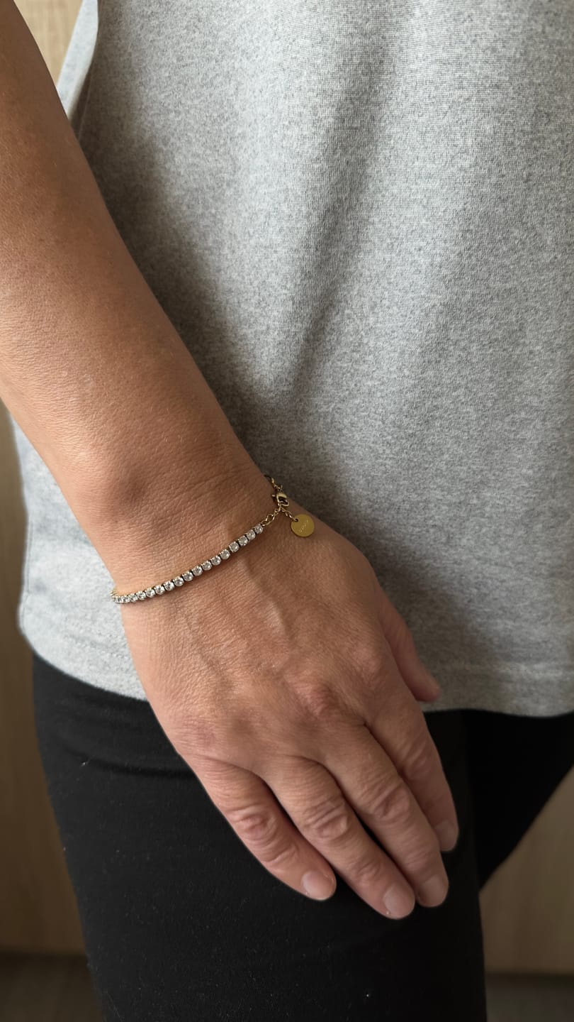 Customer photo review of Jade Gold Bracelet
