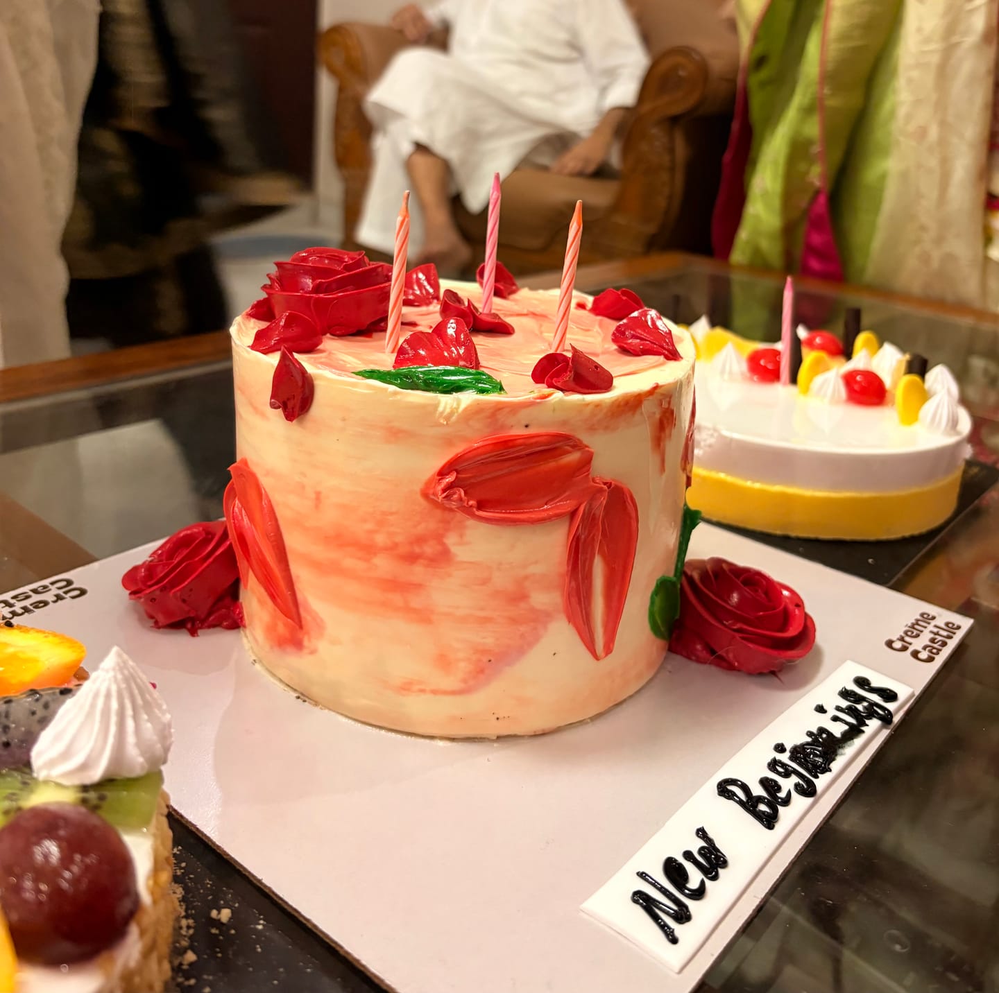 Customer photo review of Pink Rose Ombre Cake