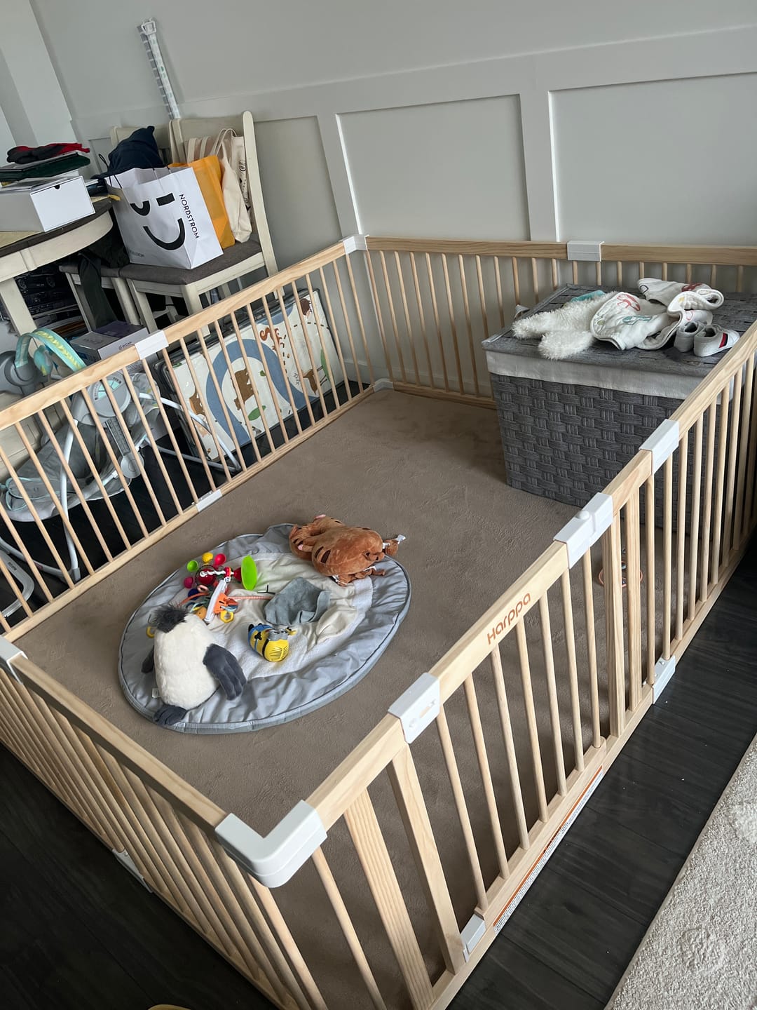 Customer photo review of Grovi Baby Gate Playpen