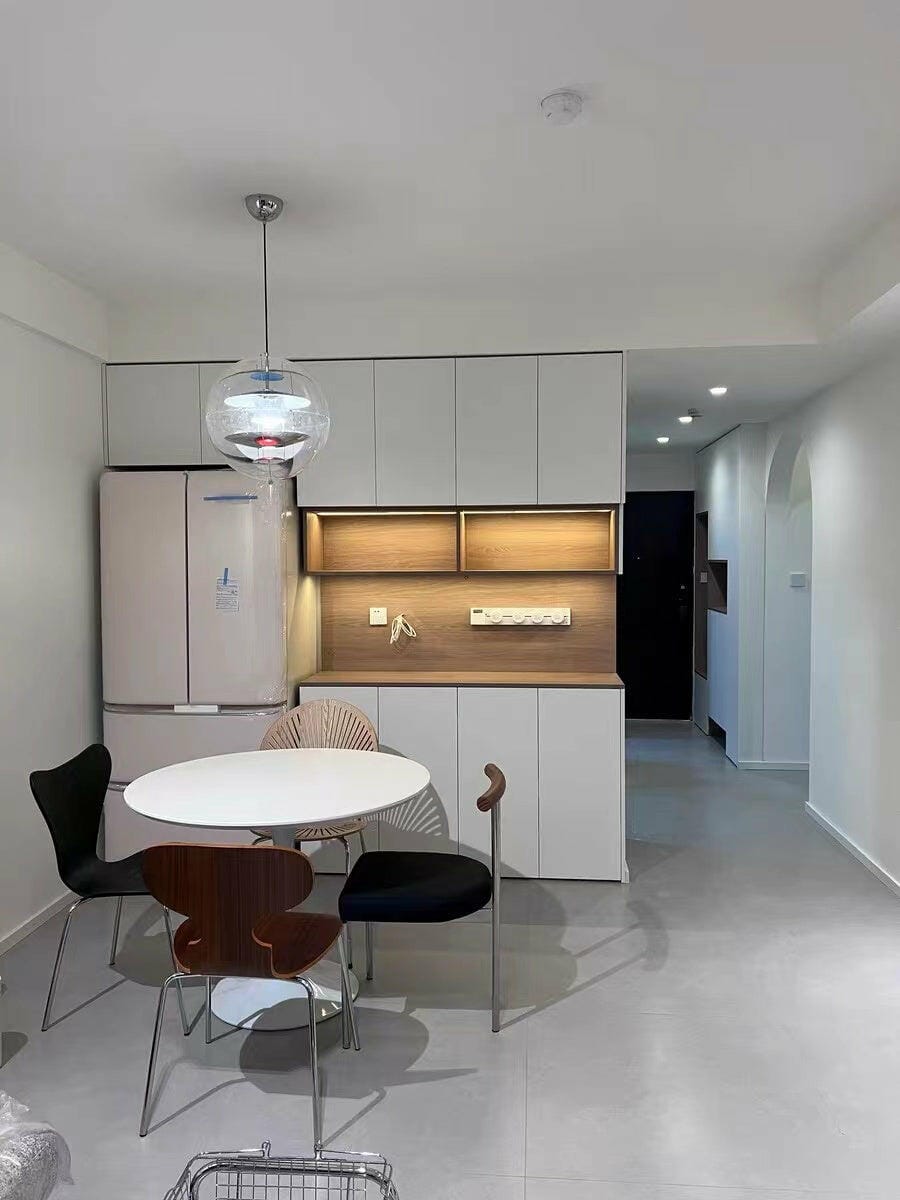 Customer photo review of Clear Acrylic Sphere Pendant Light, 40 cm, Metal Shelves