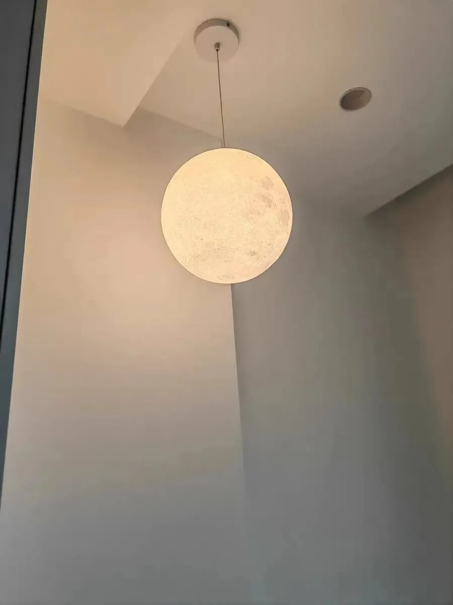 Customer photo review of Moon Pendant Light, 3D-Printed Acrylic Sphere, 18–22 cm