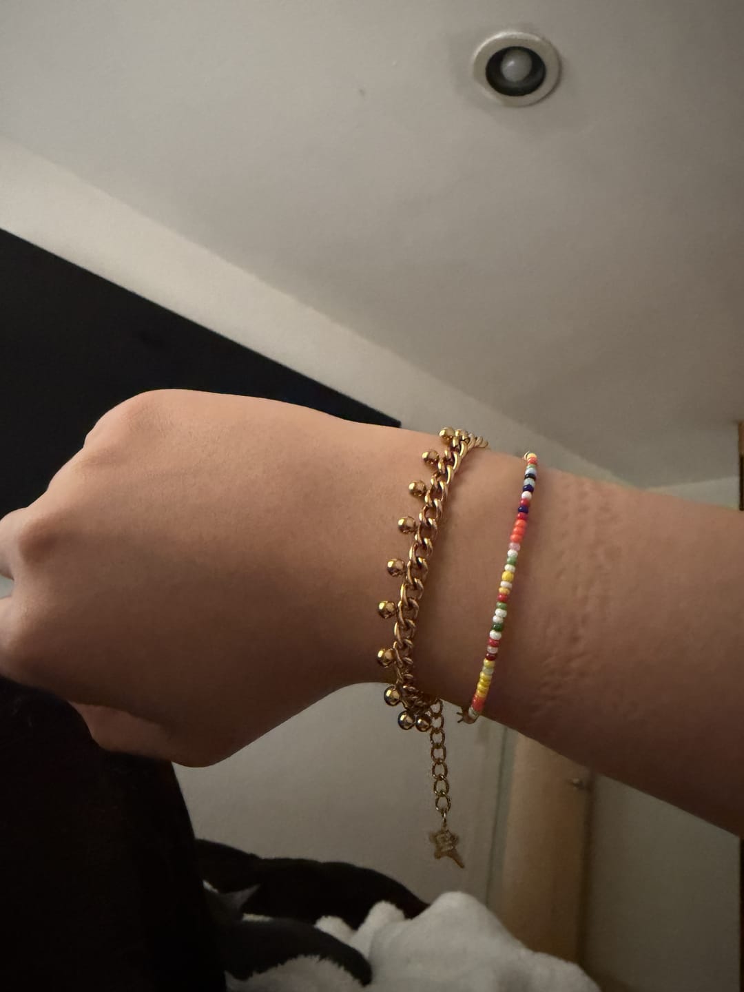 Customer photo review of Pulsera Chelsea