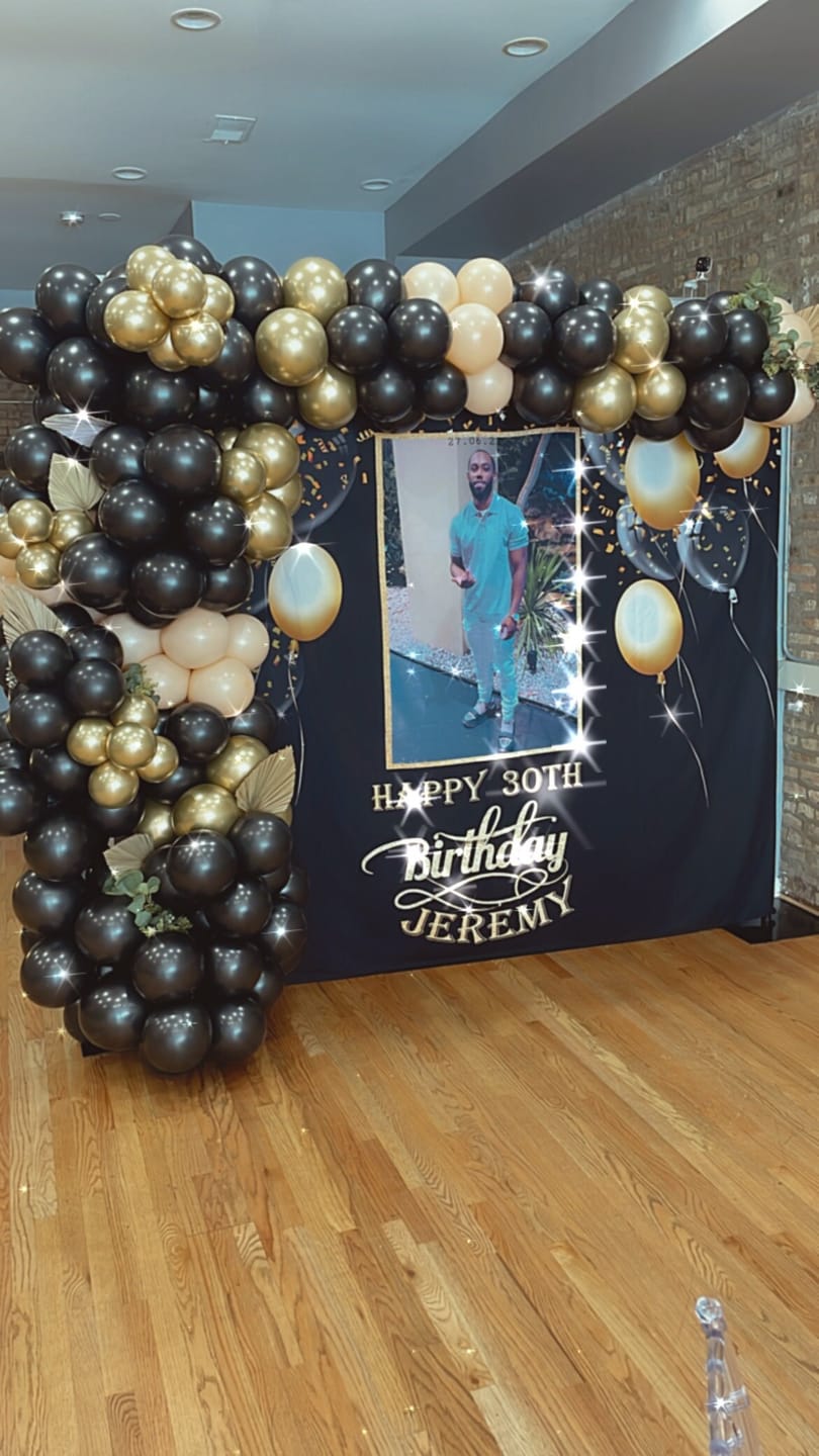 Customer photo review of Custom Photo Backdrop Birthday Picture Banner Senior Birthday Kids Birthday Background Personalized Party Photo Booth Gold Glitter Decor