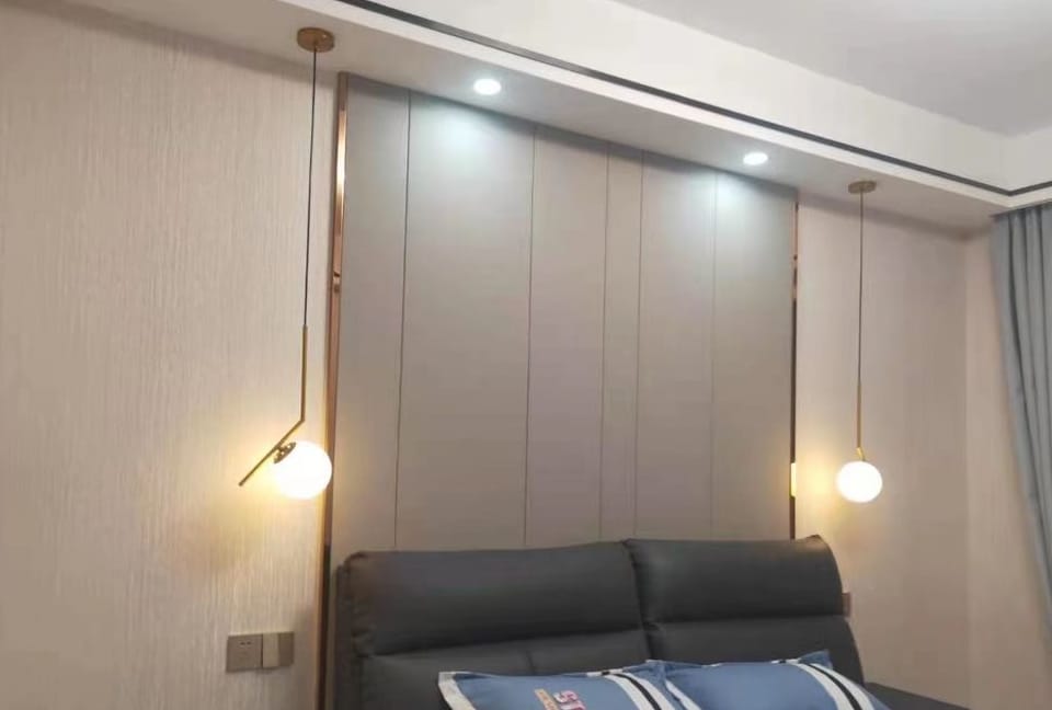 Customer photo review of Globe Pendant Light, White Glass, Brass or Black Stem, 20 cm