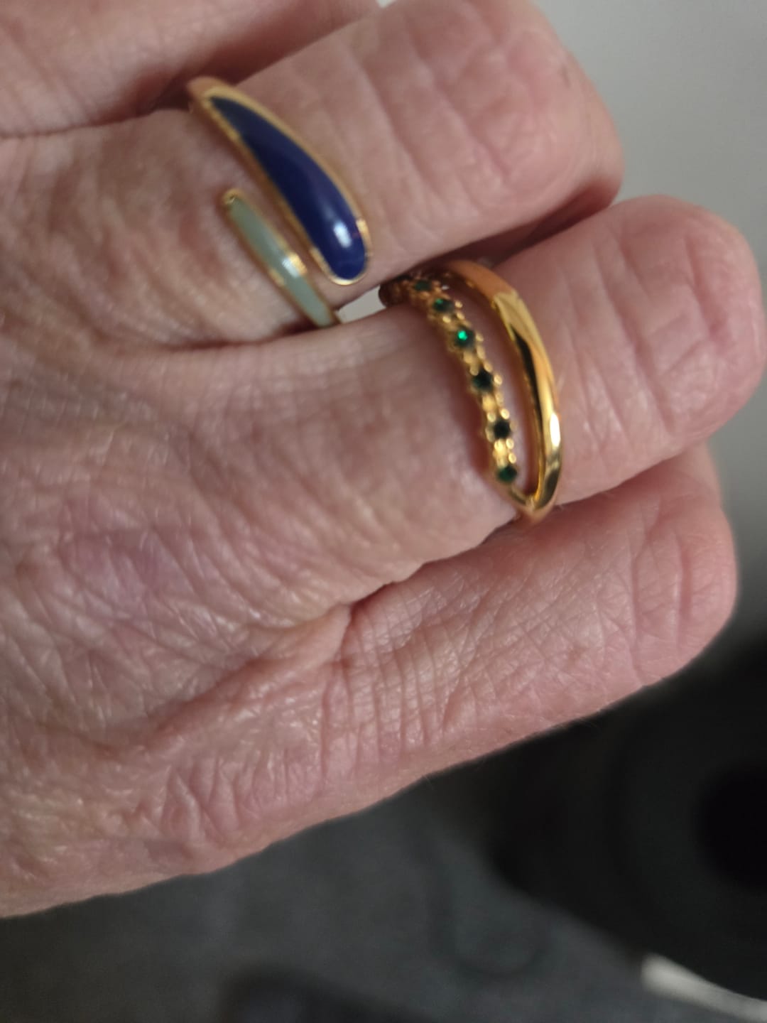 Customer photo review of Safira Blue Wrap Ring