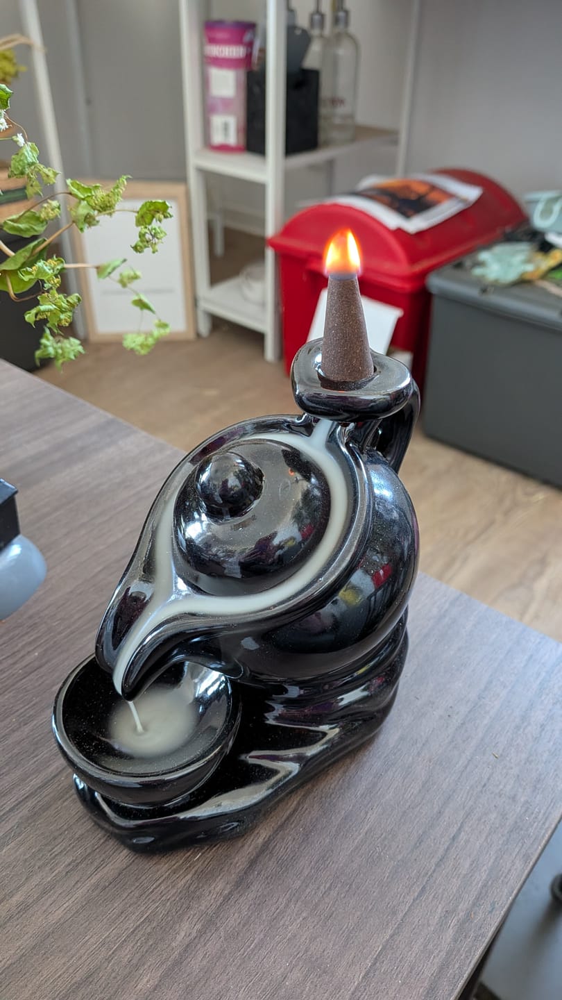Customer photo review of Rückfluss-Räucherkegel – Fantasy Backflow Duftkegel
