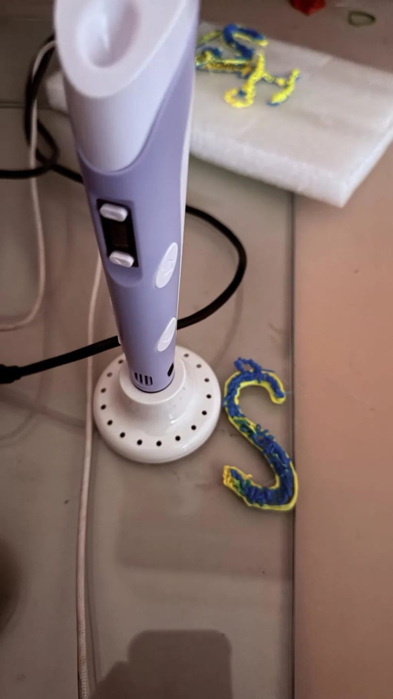 Customer photo review of 3D Pen™ for Kids – Turn Their Imagination Into Real 3D Creations!