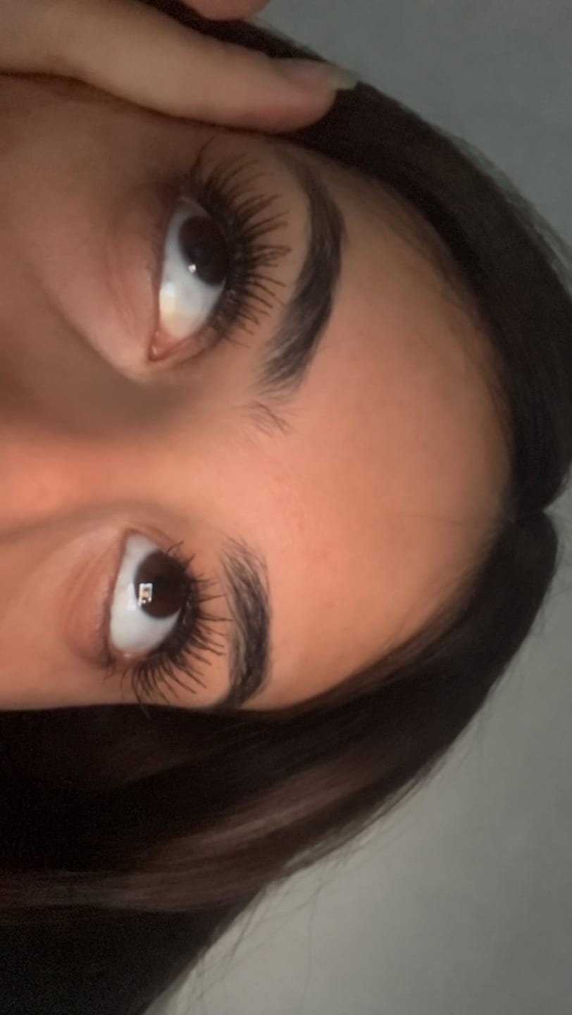 Customer photo review of SÉRUM DE CROISSANCE POUR CILS