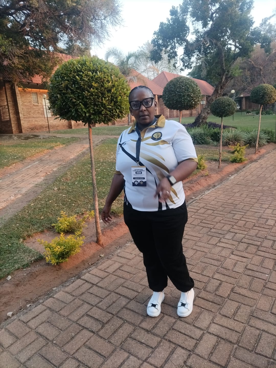 Customer photo review of VIP White