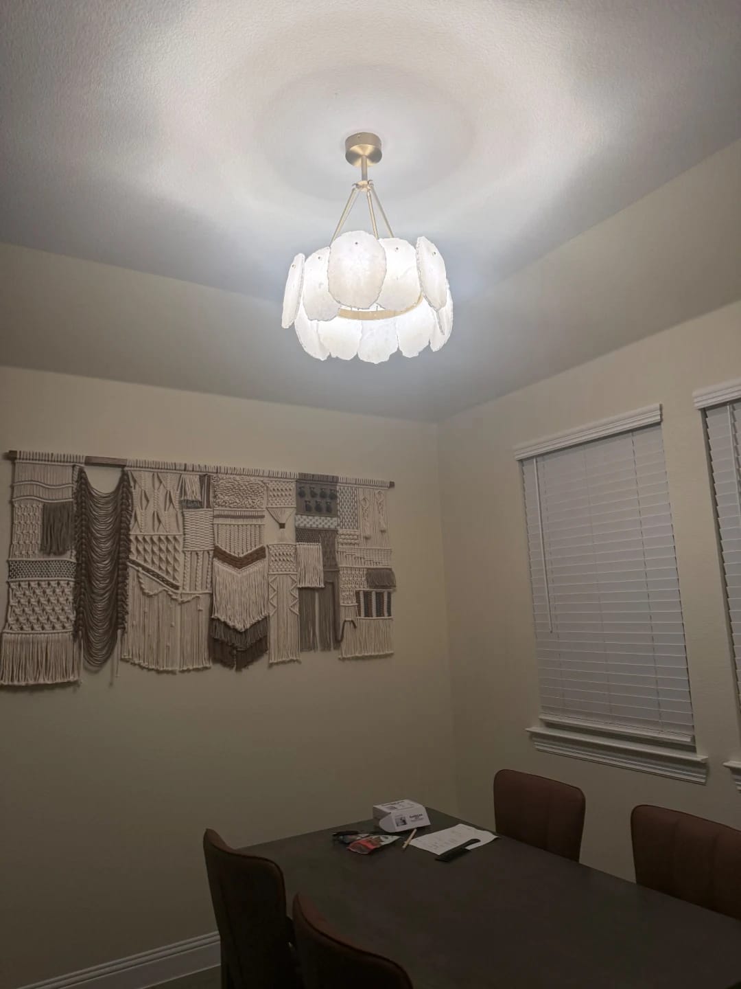 Customer photo review of Alabaster Chandelier, Brass Frame, Round or Linear, 40–120 cm
